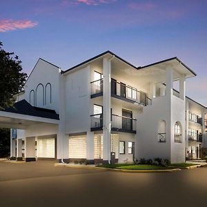 Surestay Hotel By Best Western Spring North Houston
